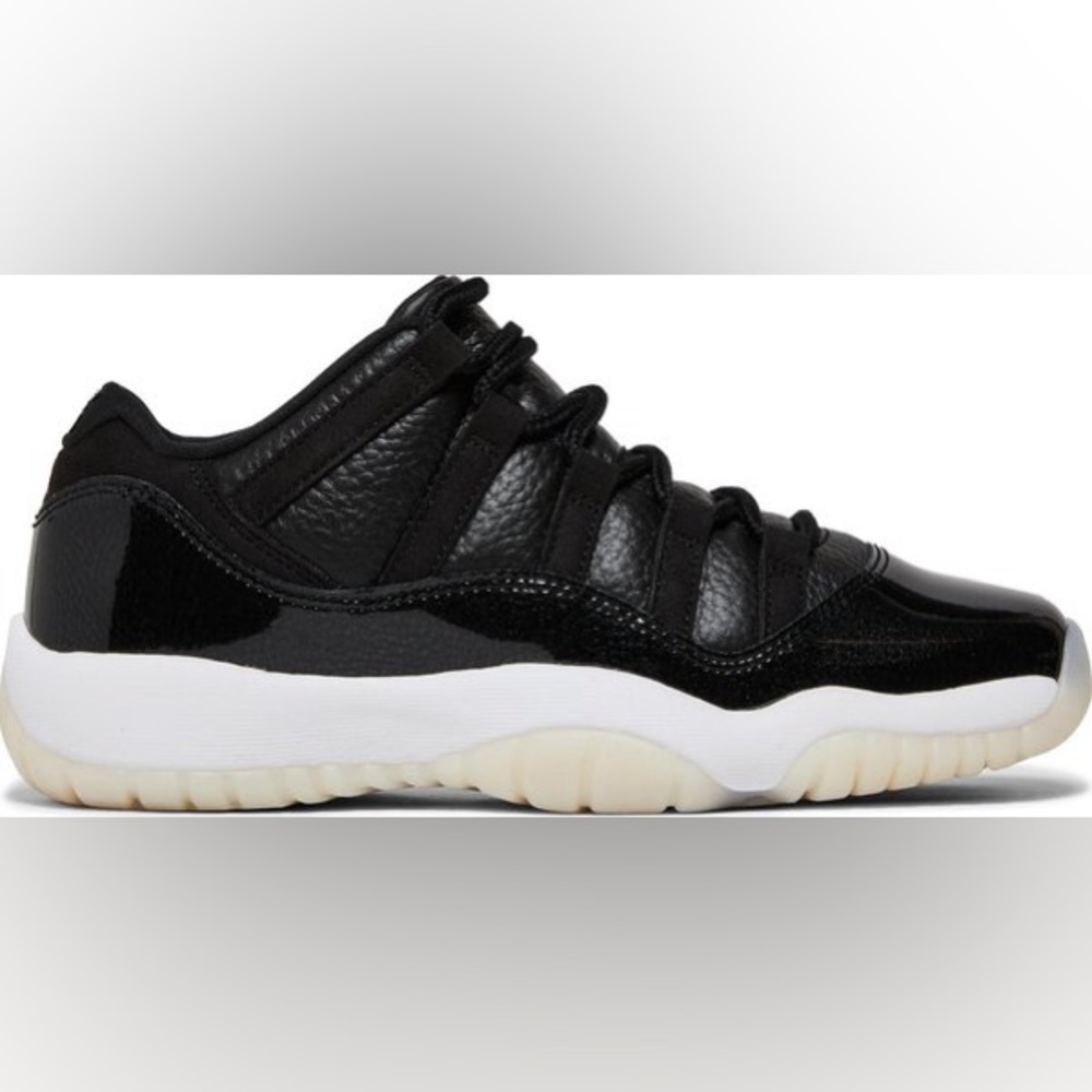 Air Jordan 11 Retro Low